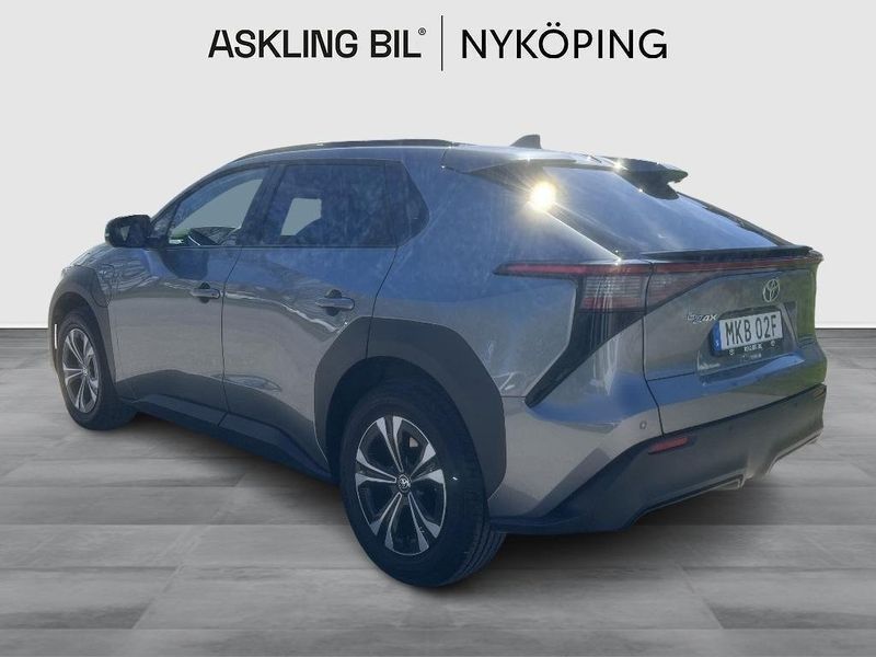 Toyota bZ4X bild 2