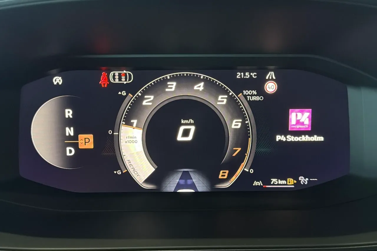 Vehicle image 21