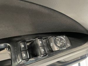 Ford Mondeo bild 23