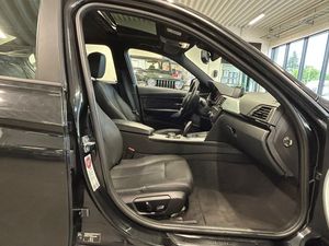 BMW 335 bild 12