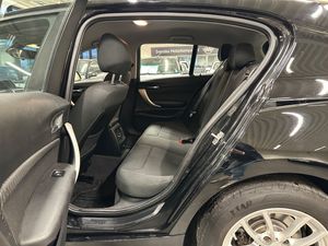 BMW 118 bild 6