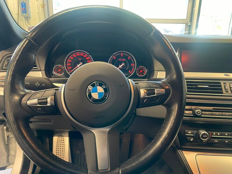 BMW 520 bild 19