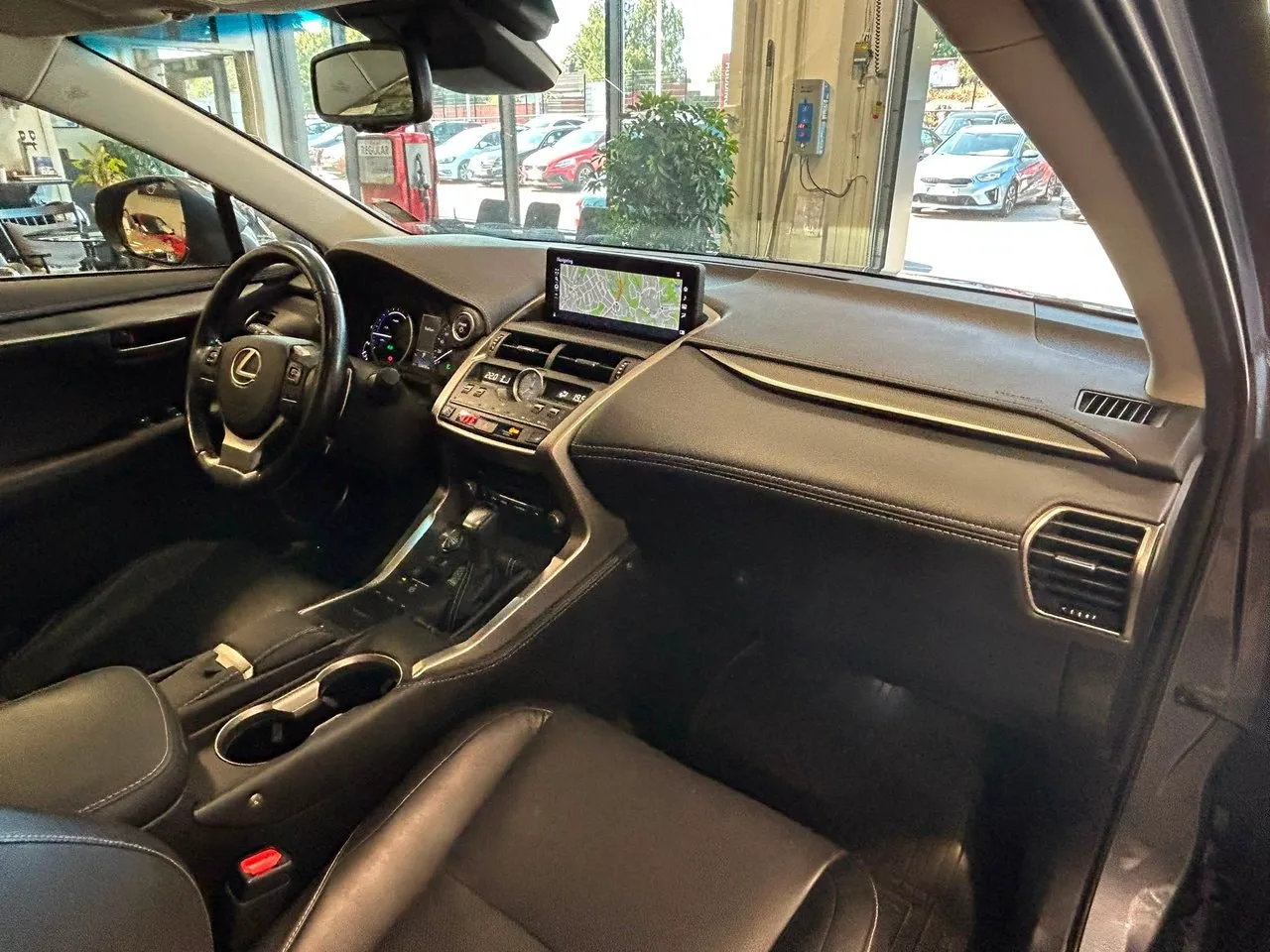 Vehicle image 22