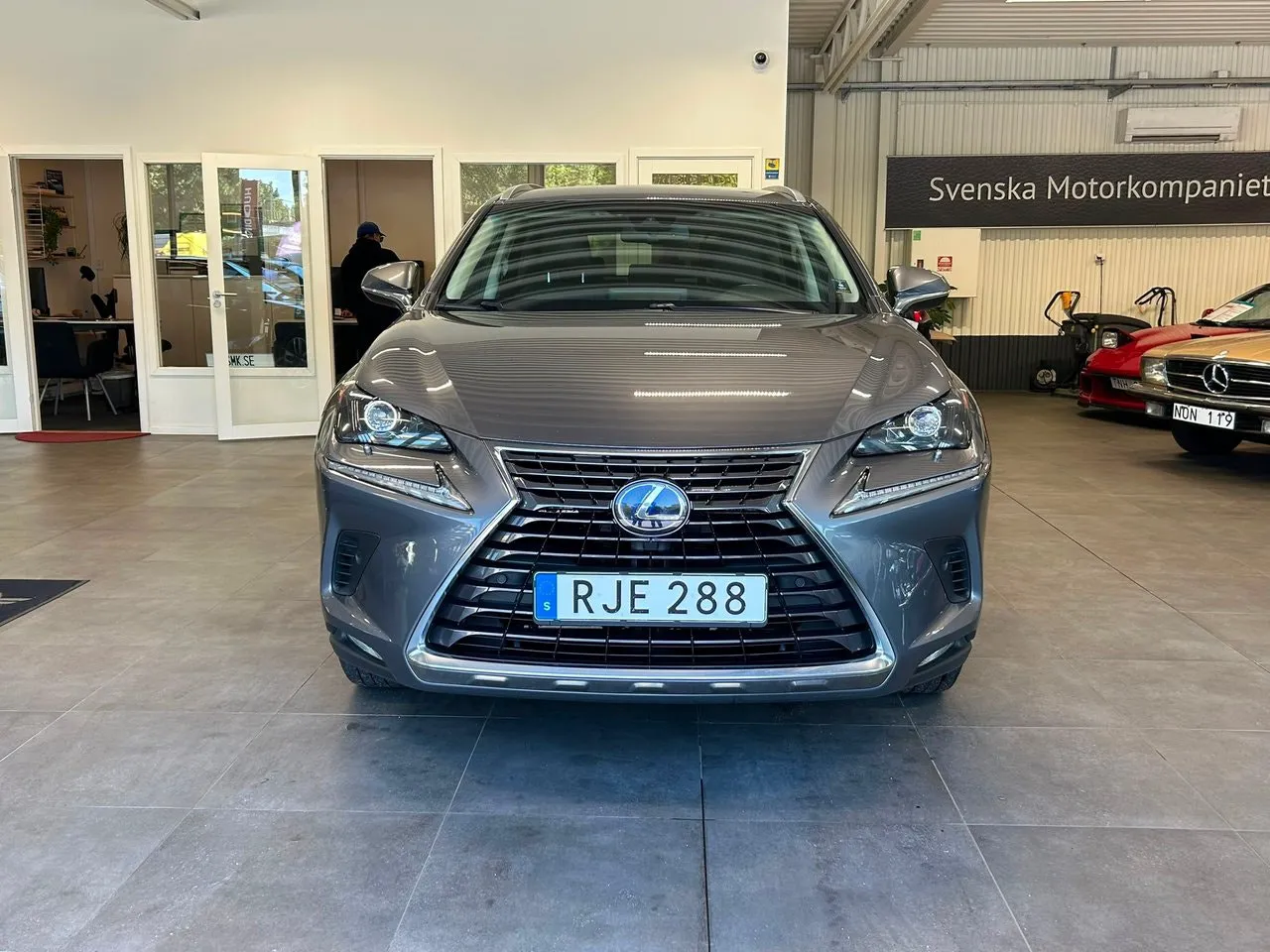 Vehicle image 1