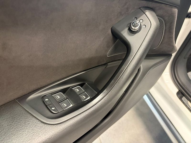 Audi A6 Allroad bild 30