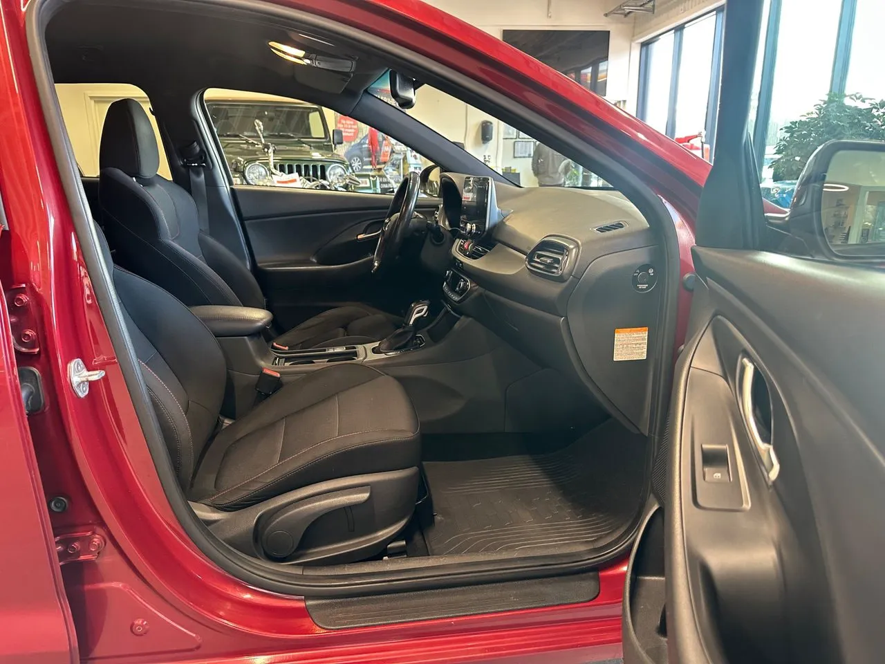Vehicle image 9