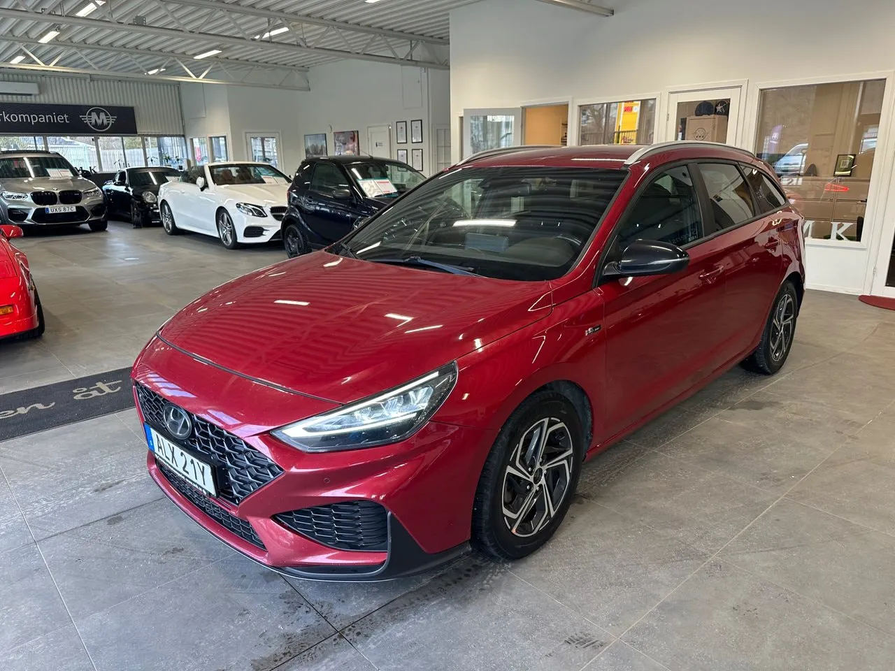 Vehicle image 1