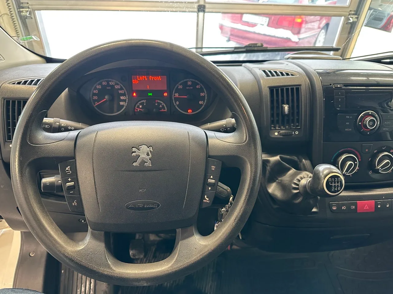 Vehicle image 13