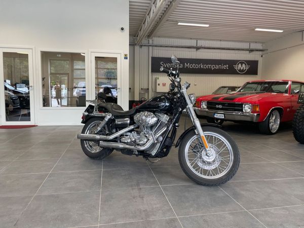 Harley-Davidson Low Rider Dyna Super Glide Custom 1.6 Twin Cam 96 1-ägare - 2006