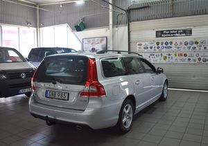Volvo V70 bild 2