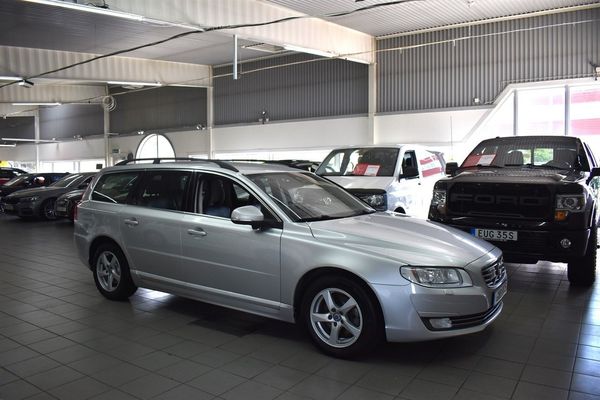 Volvo V70 D4 Geartronic, 181hk Classic, Momentum Drag. - 2016