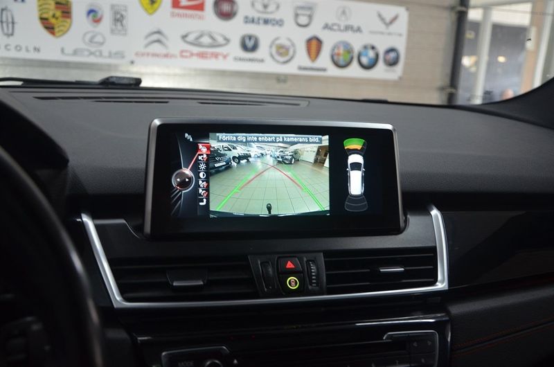 BMW 220 bild 14