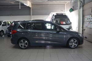 BMW 220 bild 2
