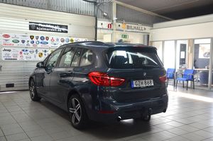 BMW 220 bild 4