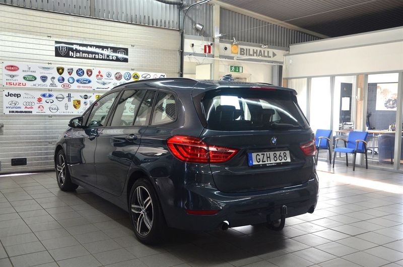 BMW 220 bild 4