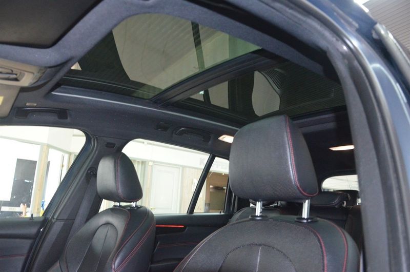 BMW 220 bild 16