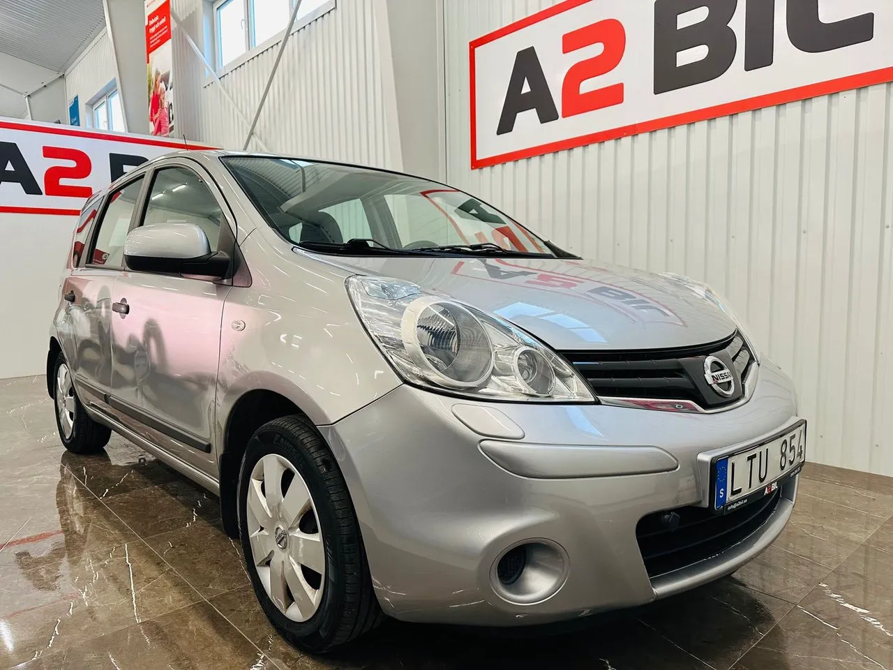 Vehicle image 1