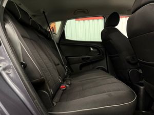 Kia Venga bild 13