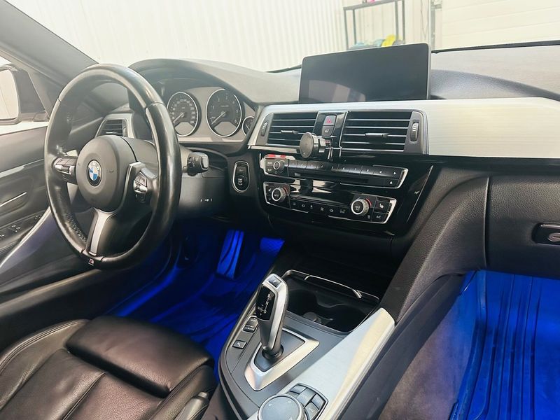 BMW 320 bild 13