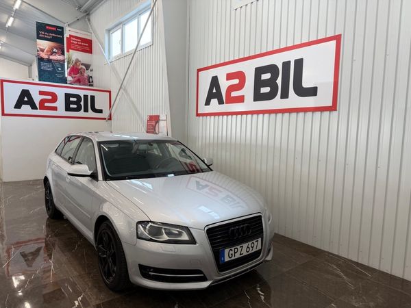 Audi A3 Sportback 1.6 E-Power 8v Attraction, Comfort - 2011