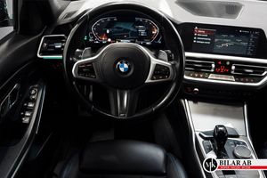 BMW 320 bild 14