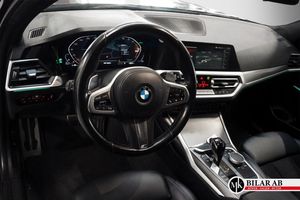 BMW 320 bild 12