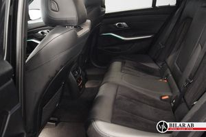 BMW 320 bild 15