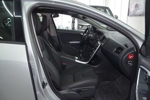 Volvo S60 bild 7