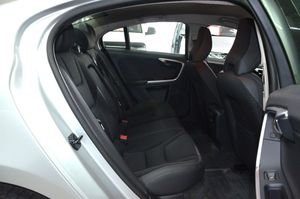 Volvo S60 bild 8