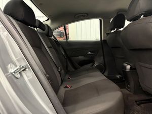 Chevrolet Cruze bild 12