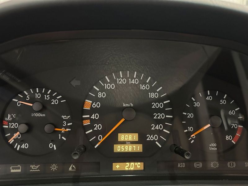 Mercedes SL300 bild 15