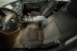 BMW 520 bild 8