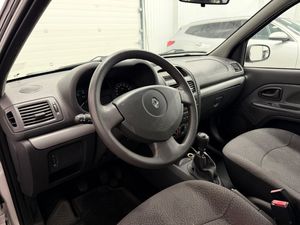Renault Clio bild 16