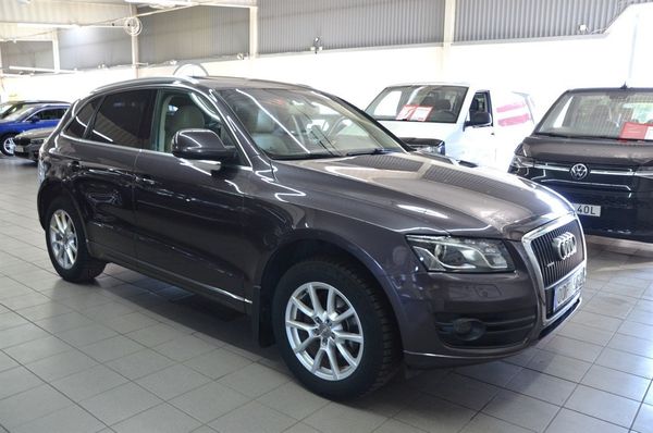 Audi Q5 2.0 TDI Quattro S Tronic, 170hk Design - 2012