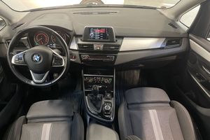 BMW 218 bild 15