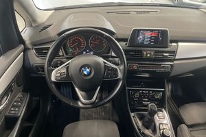 BMW 218 bild 12