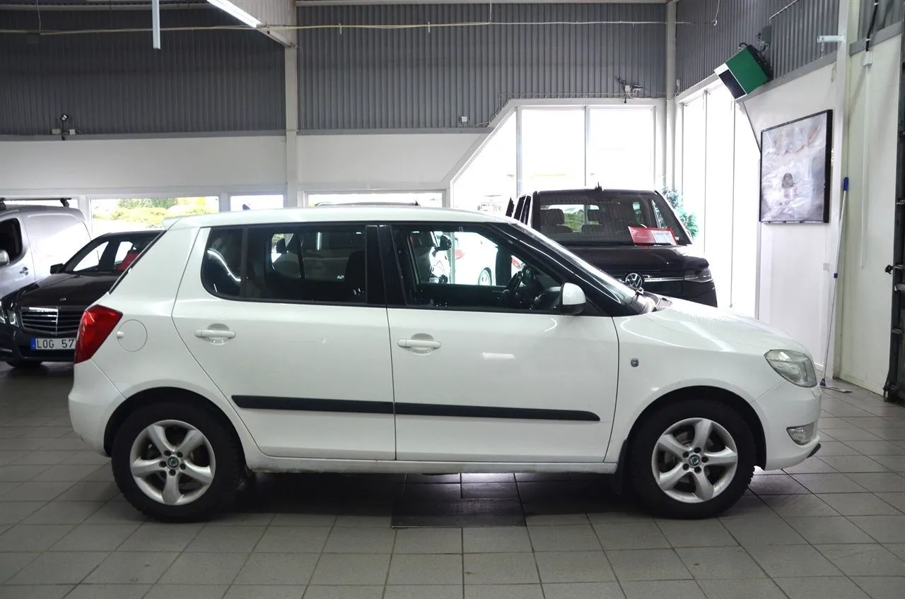 Vehicle image 1