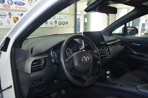 Toyota C-HR bild 4