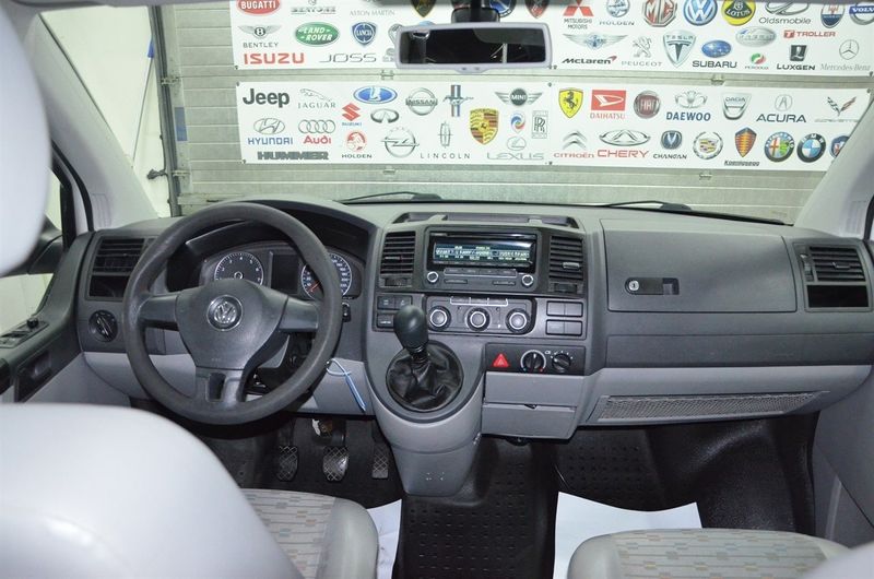 Volkswagen Caravelle bild 10