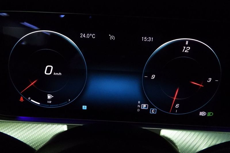 Mercedes E220 bild 29