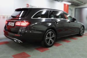 Mercedes E220 bild 9