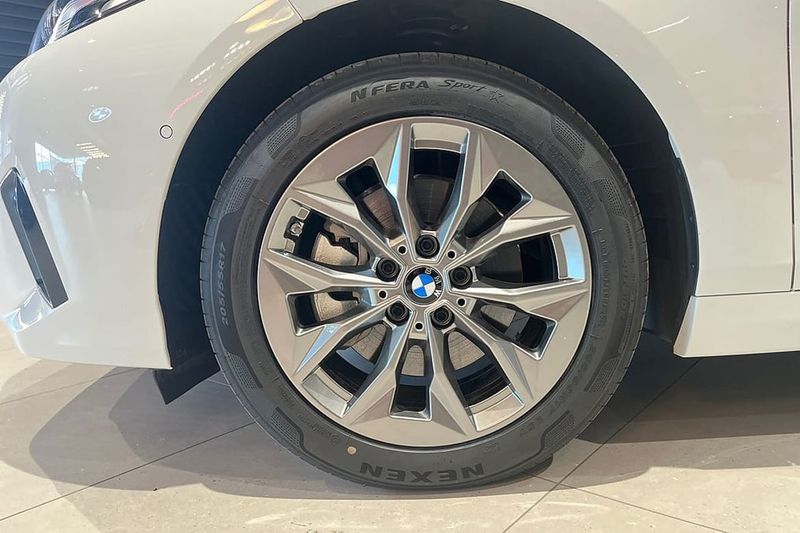 BMW 120 bild 17