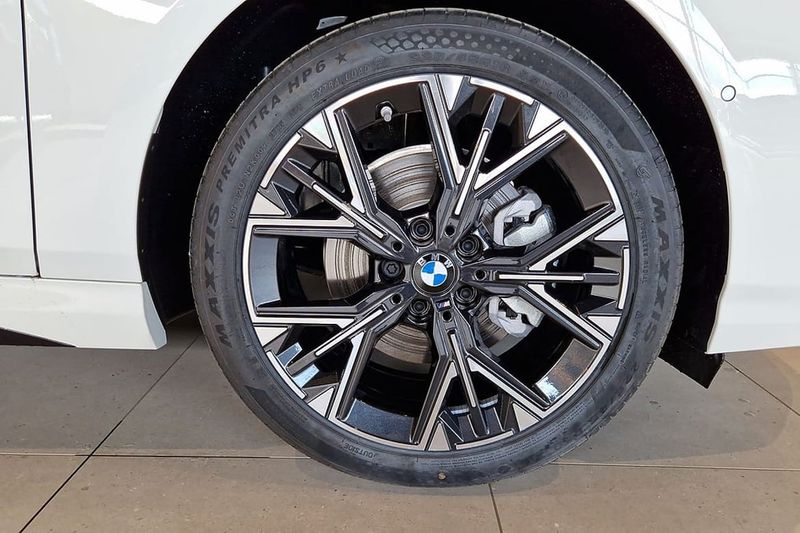 BMW 120 bild 17