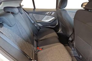 BMW 120 bild 9