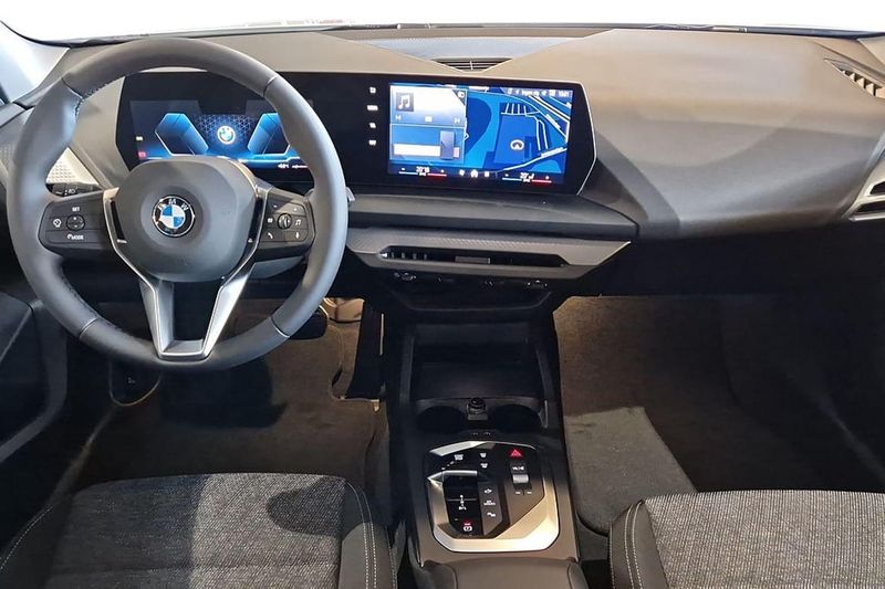 BMW 120 bild 10