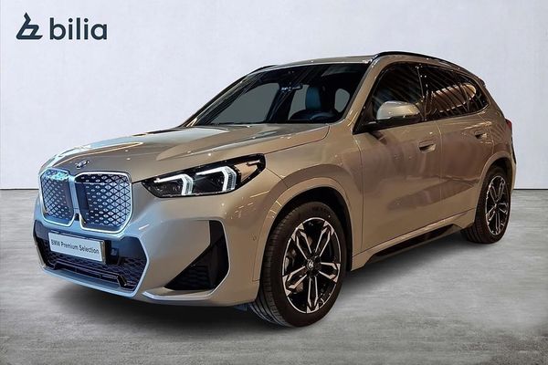 BMW X1 iX1 xDrive30 30e xDrive Steptronic M sport pro/Drag/DEMOBIL - 2026