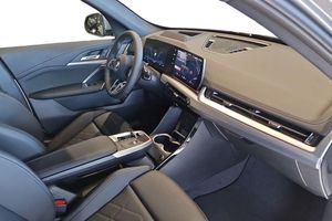 BMW X1 bild 7