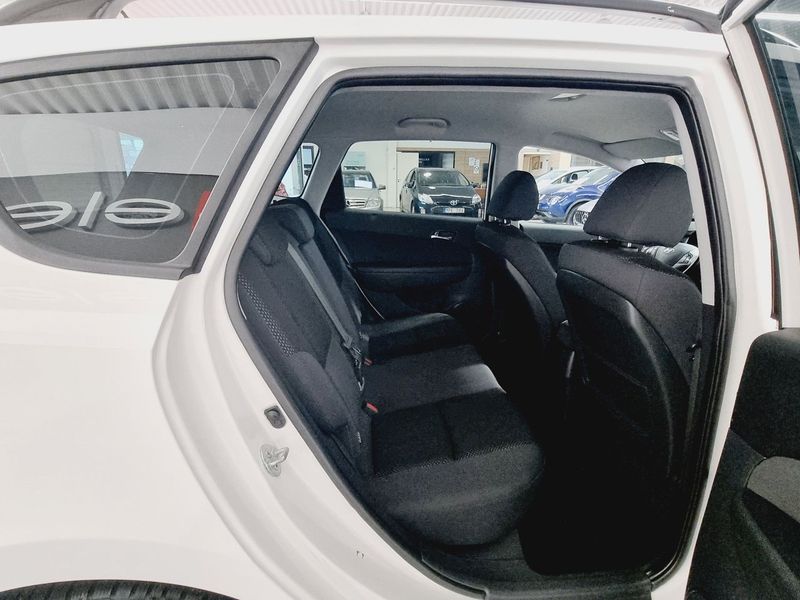 Hyundai i30 bild 18