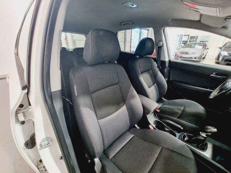 Hyundai i30 bild 17