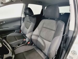 Hyundai i30 bild 6